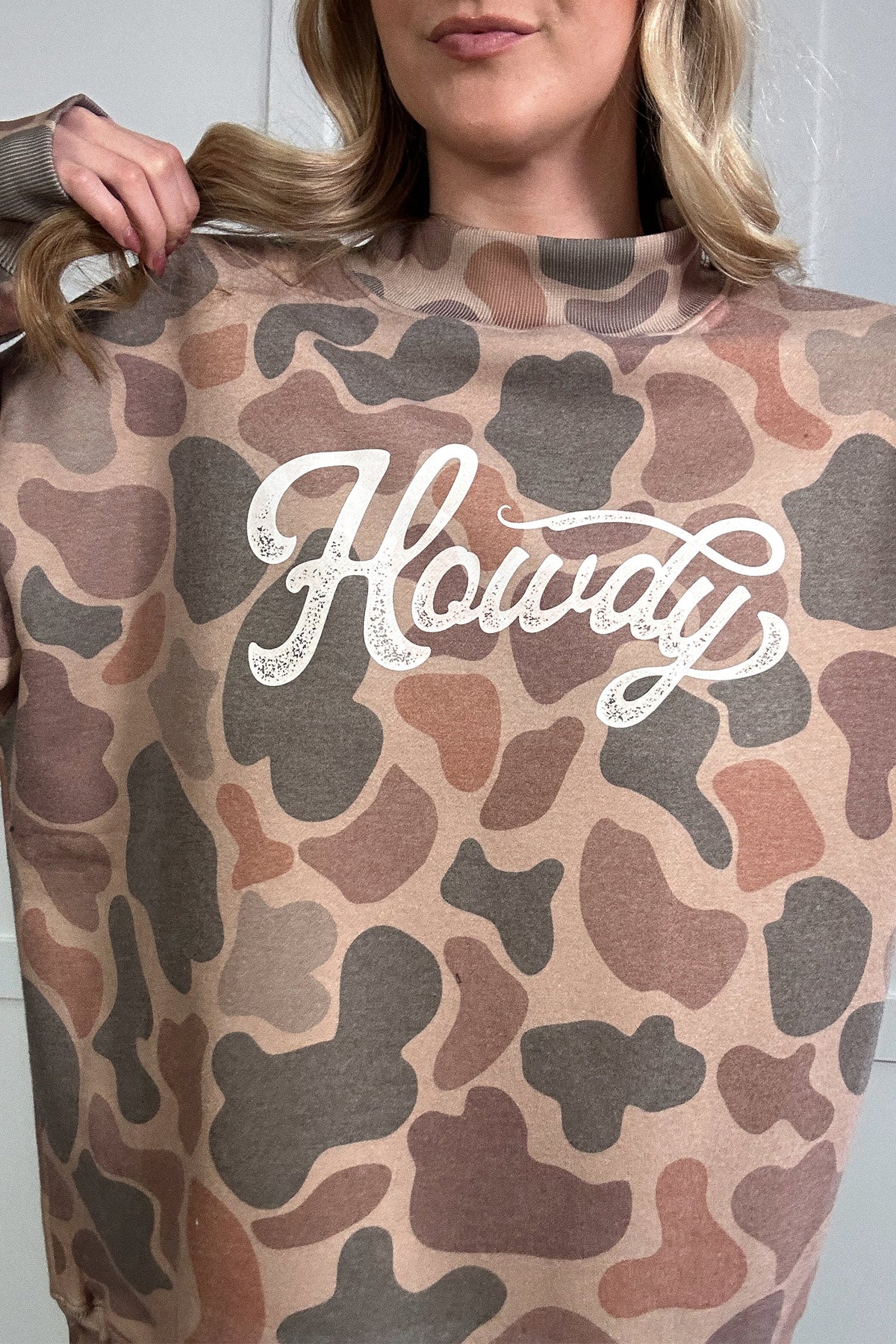 Pink Camo Print Howdy Western Style Baggy Pullover Sweatshirt
